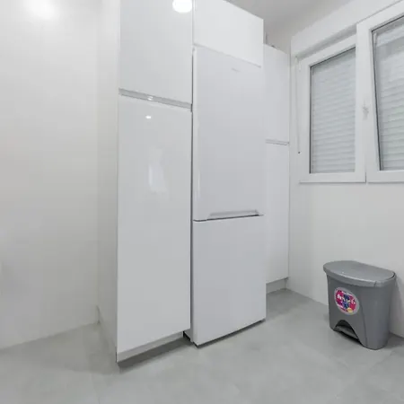 Soleado Y Terraza , Wi-fi Apartament Oviedo